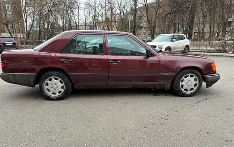 Mercedes-Benz E-Класс, 1992 год, 280 000 рублей, 6 фотография