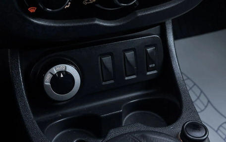 Renault Duster I рестайлинг, 2015 год, 795 000 рублей, 22 фотография