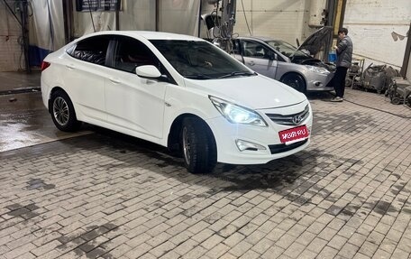 Hyundai Solaris II рестайлинг, 2014 год, 600 000 рублей, 4 фотография