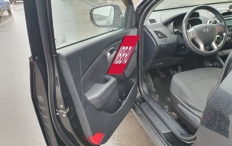 Hyundai ix35 I рестайлинг, 2013 год, 1 500 000 рублей, 12 фотография