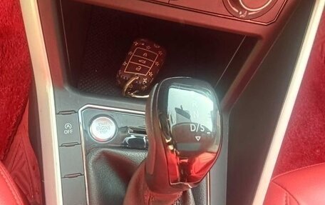 Volkswagen Polo, 2021 год, 1 300 000 рублей, 10 фотография