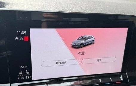 Volkswagen Golf VII, 2021 год, 2 000 000 рублей, 8 фотография