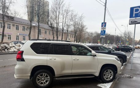 Toyota Land Cruiser Prado 150 рестайлинг 2, 2012 год, 2 800 000 рублей, 3 фотография