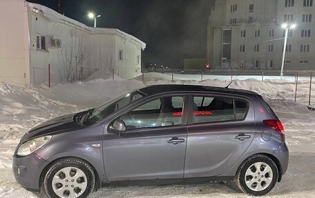 Hyundai i20 IB рестайлинг, 2010 год, 2 фотография