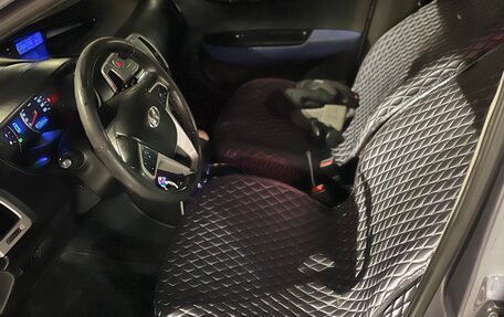 Hyundai i20 IB рестайлинг, 2010 год, 12 фотография