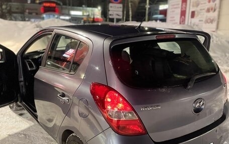 Hyundai i20 IB рестайлинг, 2010 год, 17 фотография