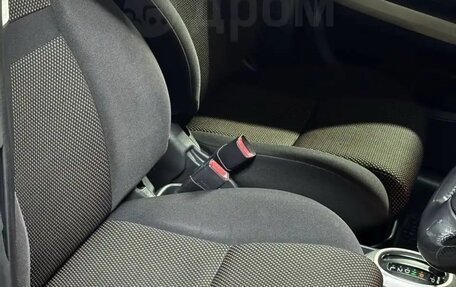 Toyota Ist II, 2002 год, 577 000 рублей, 10 фотография