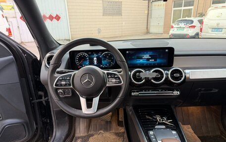 Mercedes-Benz GLB, 2022 год, 2 540 000 рублей, 8 фотография