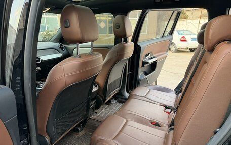 Mercedes-Benz GLB, 2022 год, 2 540 000 рублей, 10 фотография