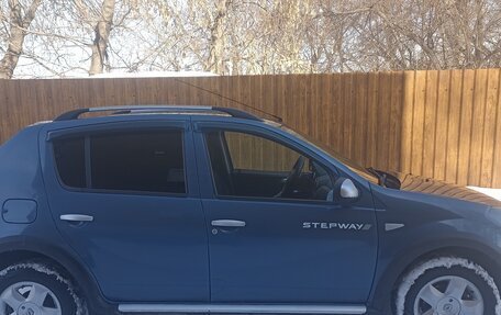 Renault Sandero I, 2013 год, 810 000 рублей, 3 фотография