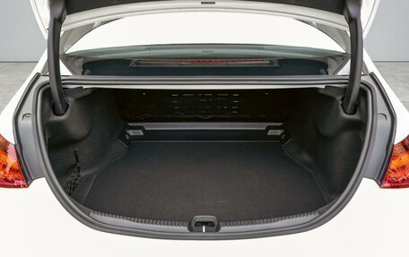 Mercedes-Benz C-Класс, 2024 год, 5 200 000 рублей, 26 фотография