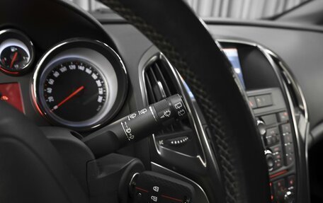 Opel Astra J, 2010 год, 815 000 рублей, 17 фотография