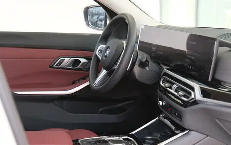 BMW 3 серия, 2023 год, 2 900 000 рублей, 14 фотография