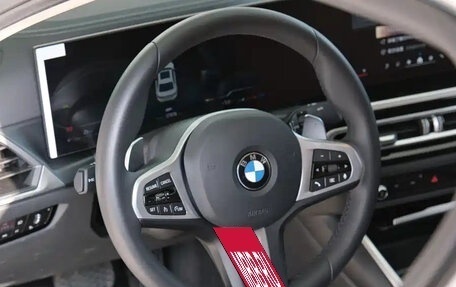 BMW 3 серия, 2023 год, 2 900 000 рублей, 13 фотография