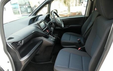 Toyota Voxy III, 2020 год, 1 950 001 рублей, 16 фотография