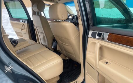 Volkswagen Touareg III, 2007 год, 1 000 000 рублей, 8 фотография