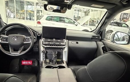 Toyota Land Cruiser, 2021 год, 10 500 000 рублей, 5 фотография