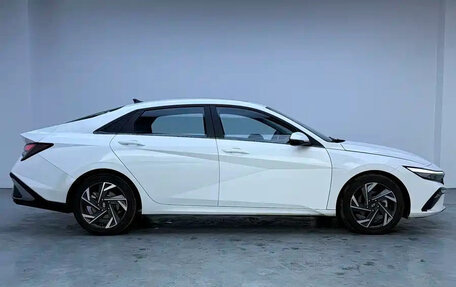 Hyundai Elantra, 2025 год, 1 753 000 рублей, 5 фотография