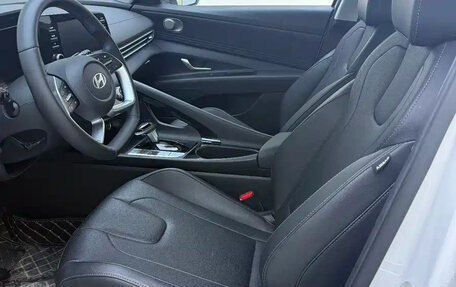 Hyundai Elantra, 2025 год, 1 753 000 рублей, 16 фотография