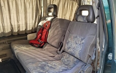 Nissan Serena I, 1998 год, 300 000 рублей, 7 фотография