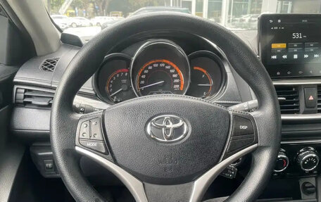 Toyota Yaris XP150 рестайлинг, 2023 год, 1 050 777 рублей, 9 фотография