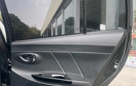 Toyota Yaris XP150 рестайлинг, 2023 год, 1 050 777 рублей, 17 фотография