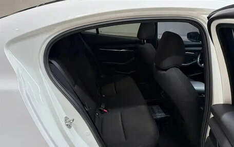 Mazda 3, 2022 год, 1 699 123 рублей, 11 фотография