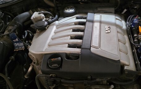 Volkswagen Touareg III, 2006 год, 810 000 рублей, 8 фотография