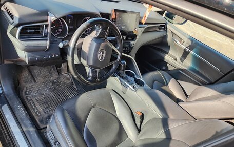 Toyota Camry, 2021 год, 3 500 000 рублей, 5 фотография