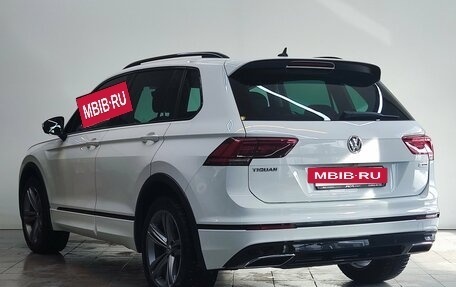 Volkswagen Tiguan II, 2018 год, 2 850 000 рублей, 8 фотография