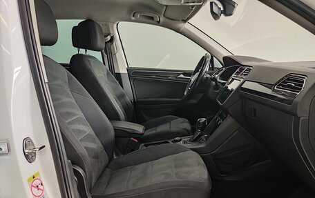 Volkswagen Tiguan II, 2018 год, 2 850 000 рублей, 22 фотография