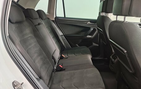 Volkswagen Tiguan II, 2018 год, 2 850 000 рублей, 24 фотография