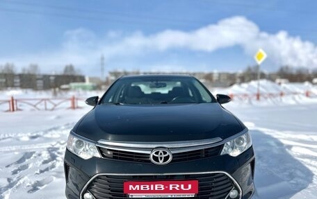 Toyota Camry, 2017 год, 2 399 000 рублей, 5 фотография
