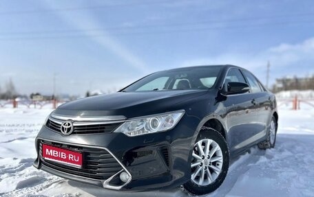 Toyota Camry, 2017 год, 2 399 000 рублей, 1 фотография