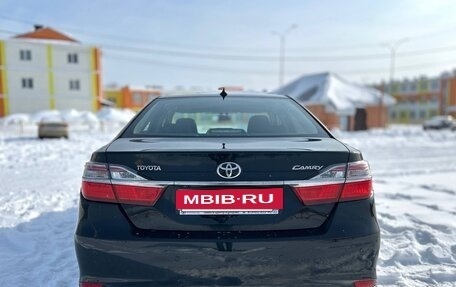 Toyota Camry, 2017 год, 2 399 000 рублей, 13 фотография
