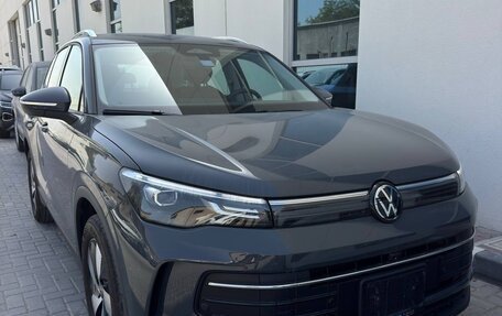 Volkswagen Tiguan, 2026 год, 3 855 000 рублей, 1 фотография