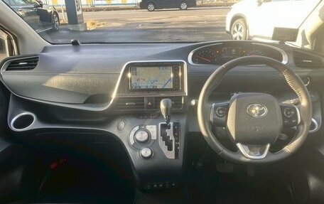 Toyota Sienta II, 2020 год, 1 220 000 рублей, 7 фотография