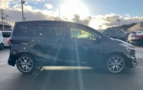 Toyota Sienta II, 2020 год, 1 220 000 рублей, 9 фотография