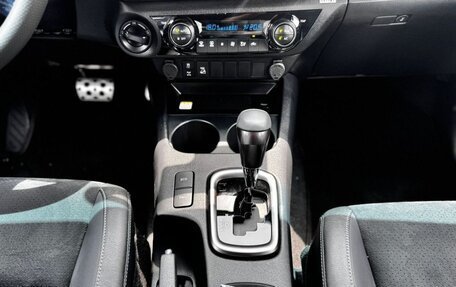 Toyota Hilux VIII, 2026 год, 7 150 000 рублей, 13 фотография