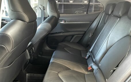 Toyota Camry, 2020 год, 3 200 000 рублей, 9 фотография