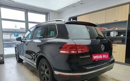 Volkswagen Touareg III, 2015 год, 2 800 000 рублей, 6 фотография