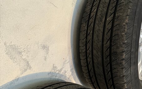 Toyota Land Cruiser 100 рестайлинг 2, 2006 год, 2 900 000 рублей, 24 фотография