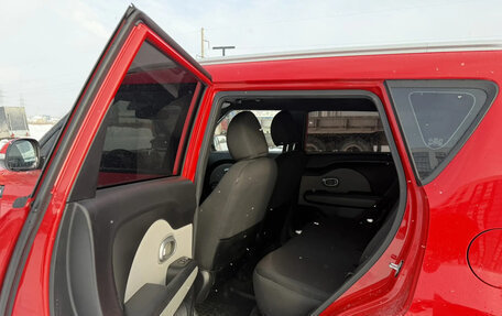 KIA Soul II рестайлинг, 2015 год, 1 120 000 рублей, 11 фотография