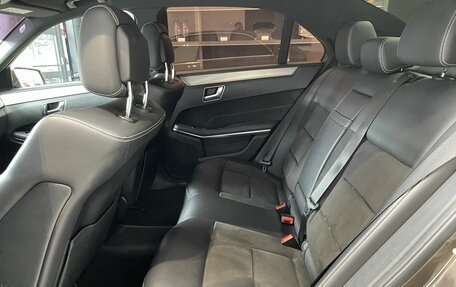 Mercedes-Benz E-Класс, 2015 год, 1 800 000 рублей, 8 фотография