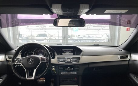 Mercedes-Benz E-Класс, 2015 год, 1 800 000 рублей, 9 фотография