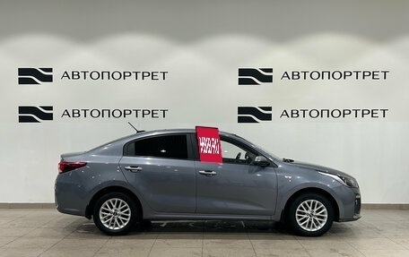 KIA Rio IV, 2018 год, 1 349 000 рублей, 8 фотография