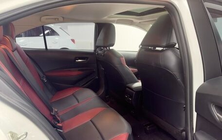 Toyota Corolla, 2022 год, 1 290 000 рублей, 10 фотография