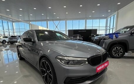BMW 5 серия, 2019 год, 3 349 000 рублей, 3 фотография