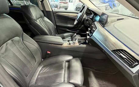 BMW 5 серия, 2019 год, 3 349 000 рублей, 11 фотография