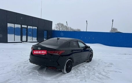 Hyundai Solaris II рестайлинг, 2021 год, 1 100 000 рублей, 2 фотография